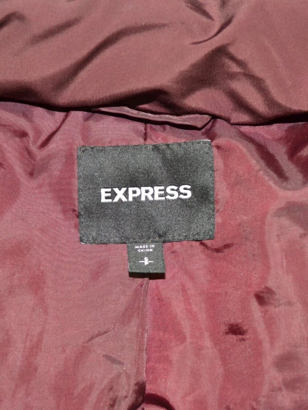 Express Maroon Belted Long Puffer Coat w Detachable Faux Fur Hood sz Small - Picture 9 of 13
